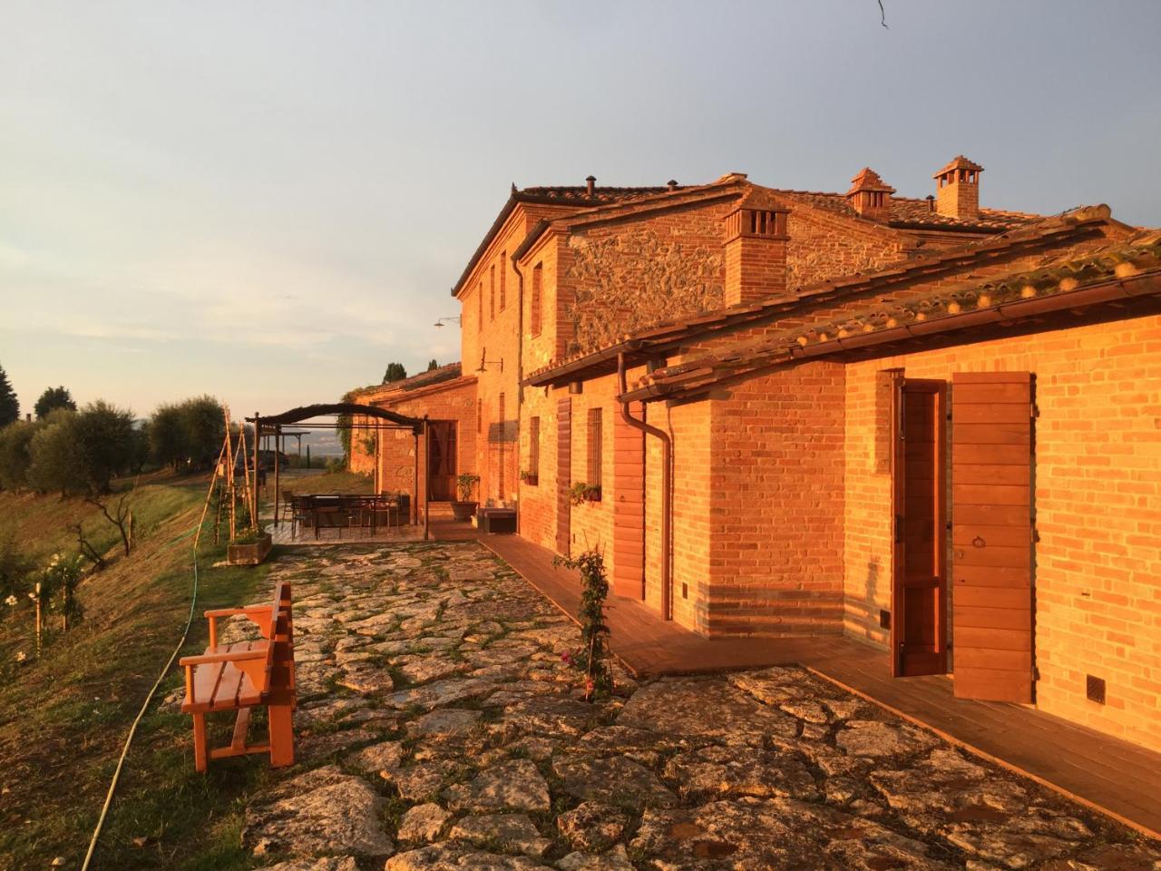 Agriturismo Mocine Asciano Exterior photo